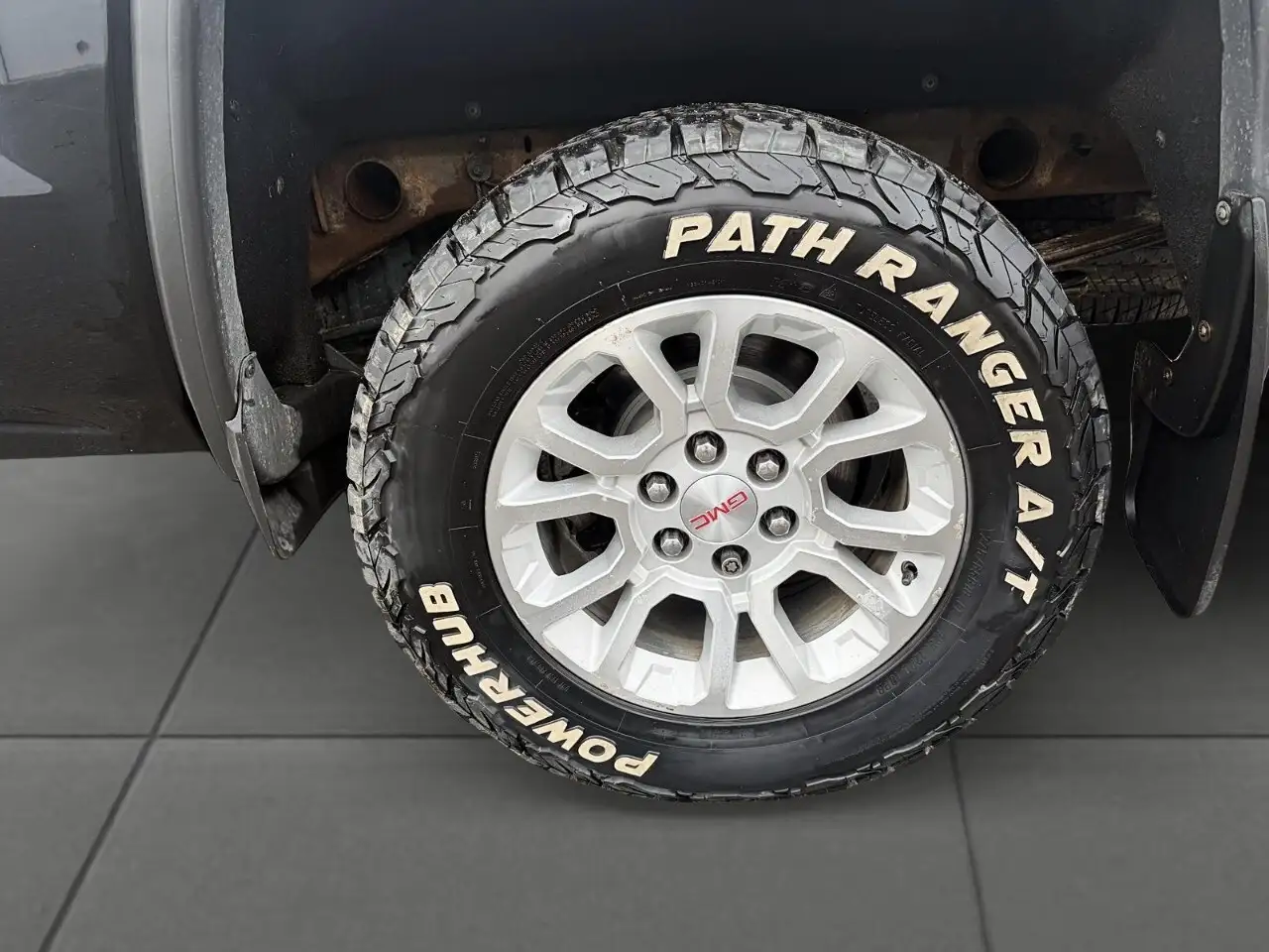 GMC Sierra 1500 снимка GMC Sierra 1500