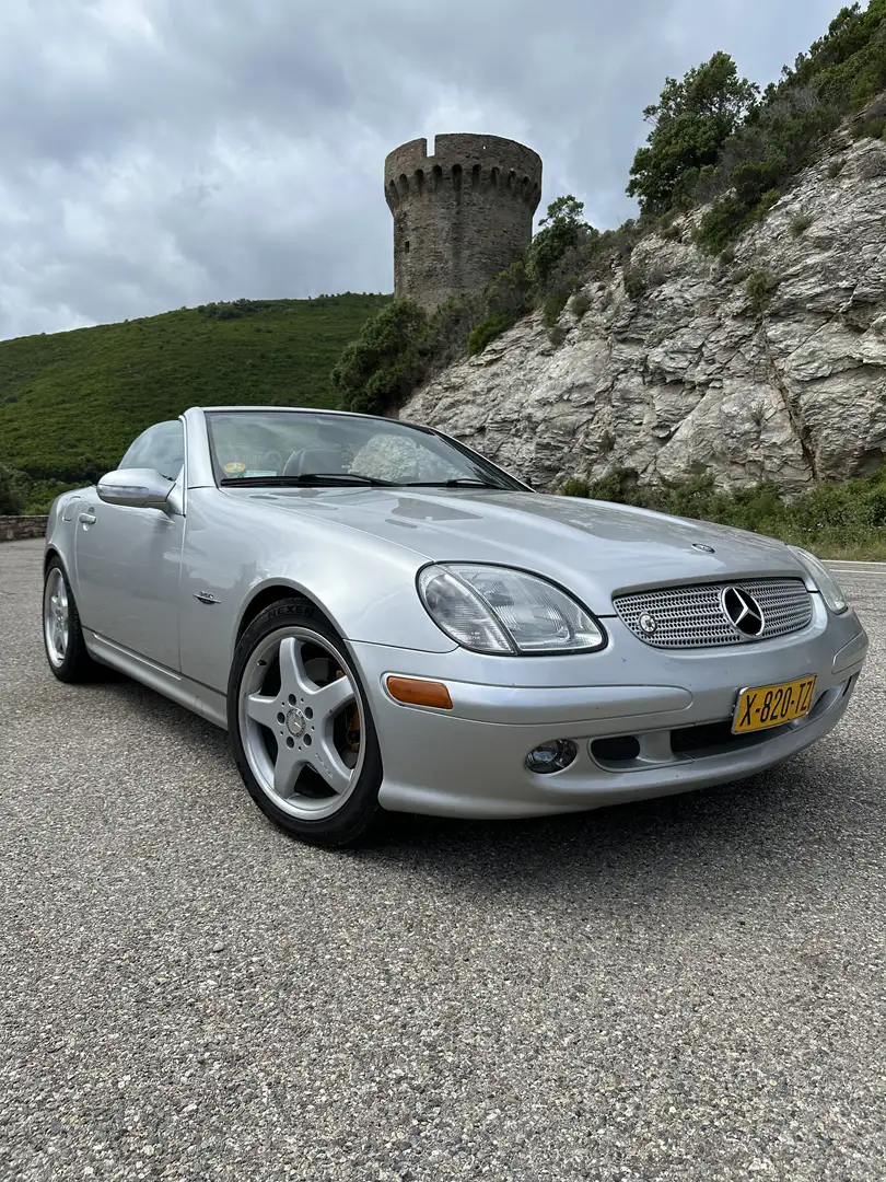 Mercedes-Benz SLK 320 Final Edition - 1