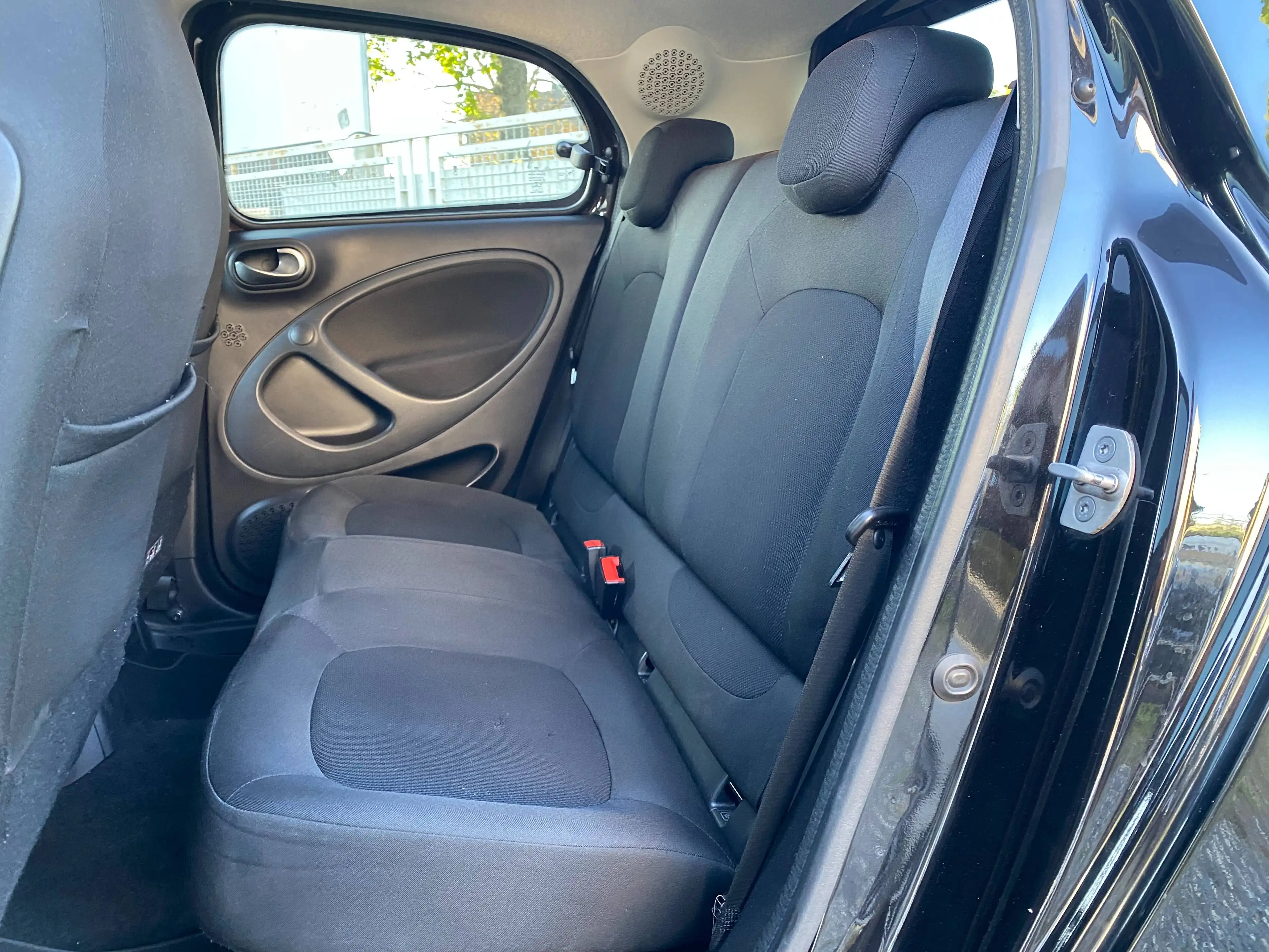 smart forFour Passion Automatik Navi Sitzheizung — photo 11