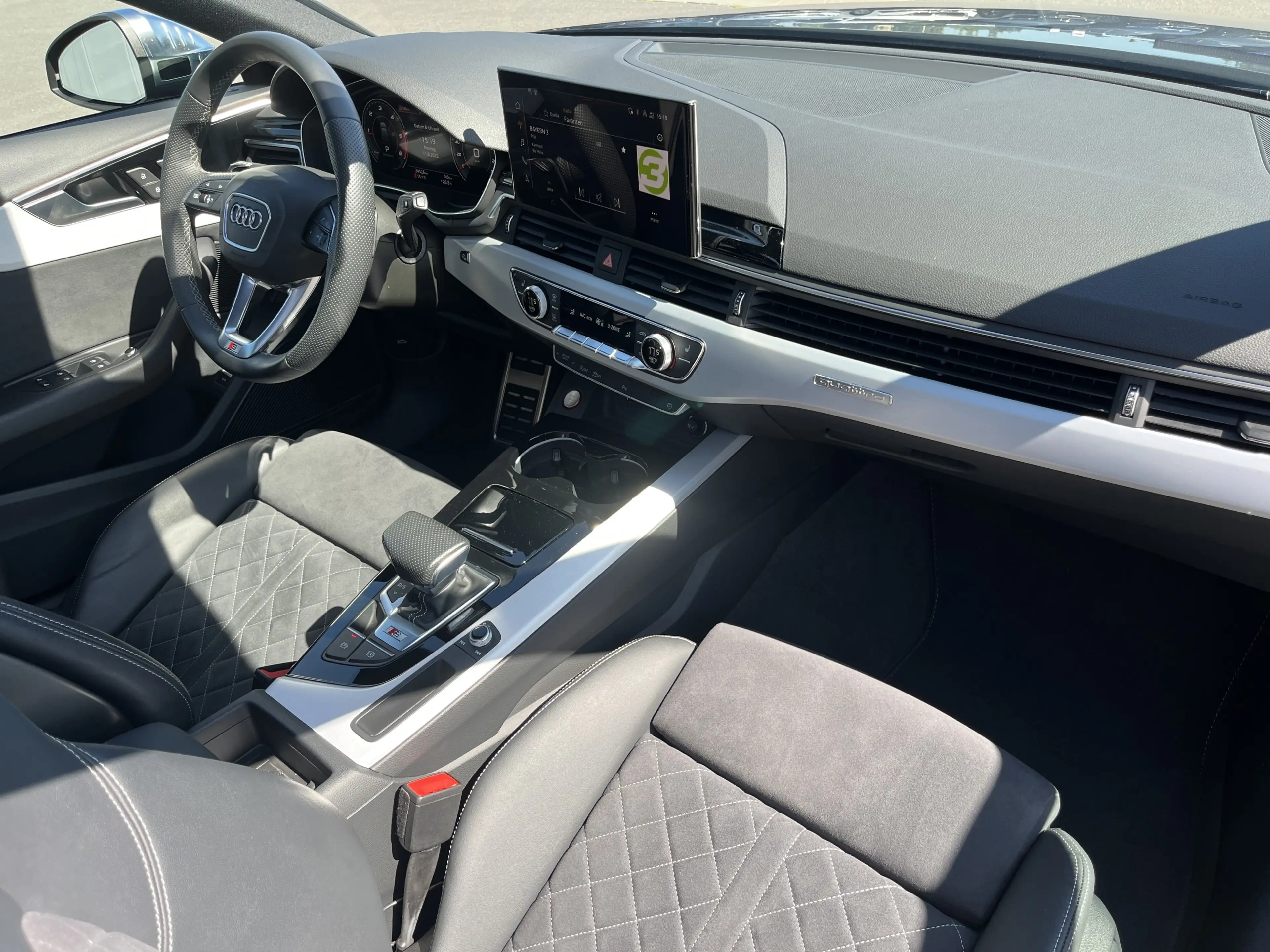 Audi S4 Avant 3.0 TDI S tronic Blackline 301€ m.20% Anz. — photo 12