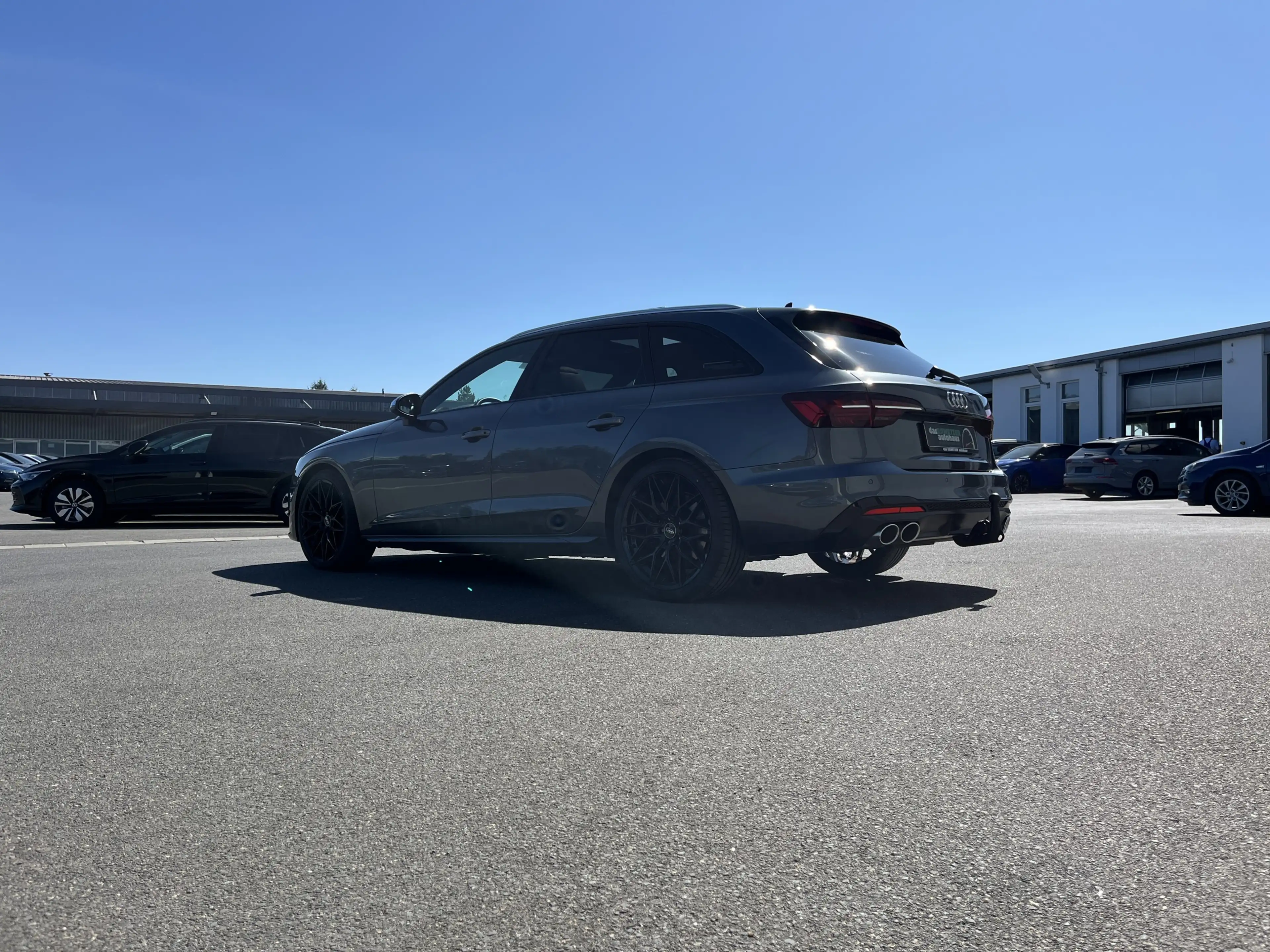 Audi S4 Avant 3.0 TDI S tronic Blackline 301€ m.20% Anz. — photo 8