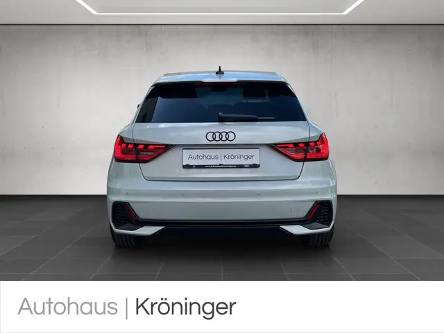 Audi A1 view 6
