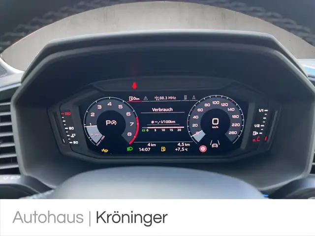 Audi A1 view 12