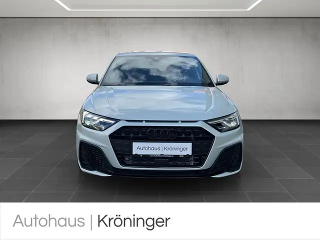 Audi A1 view 5