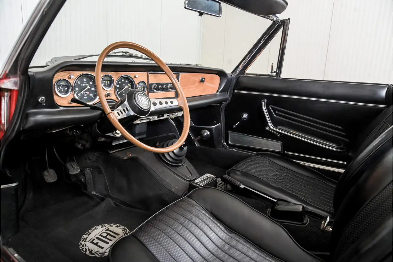 Fiat 124 Spider, foto 11