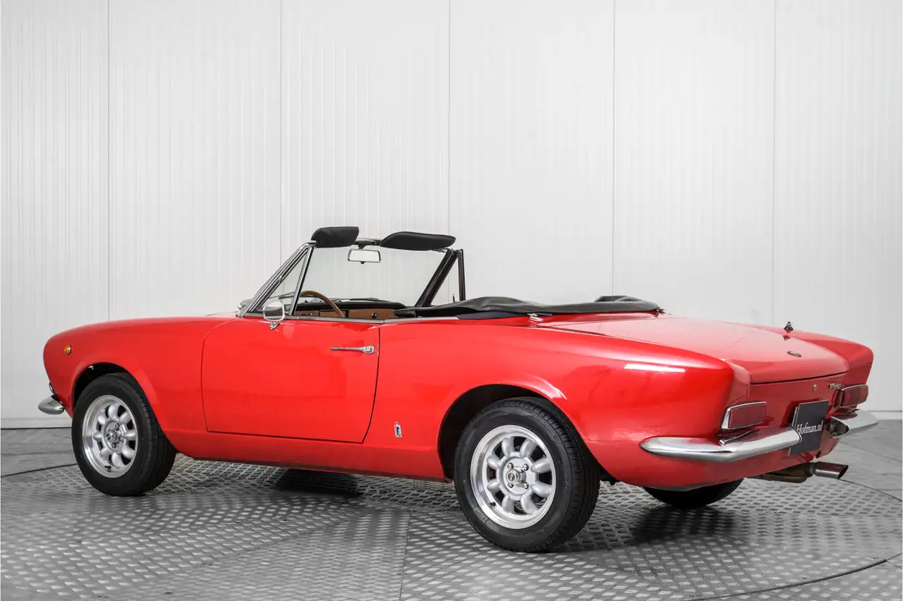 Fiat 124 Spider, foto 6