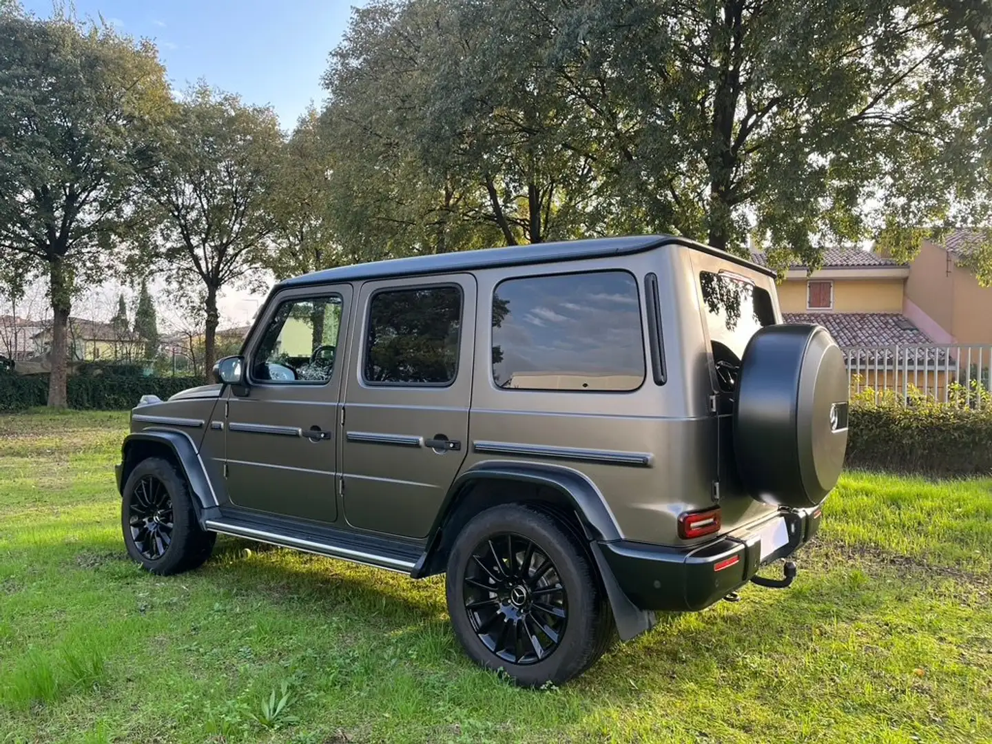 Mercedes-Benz G 400 G 400 d Premium Plus 330cv auto Gris - 1