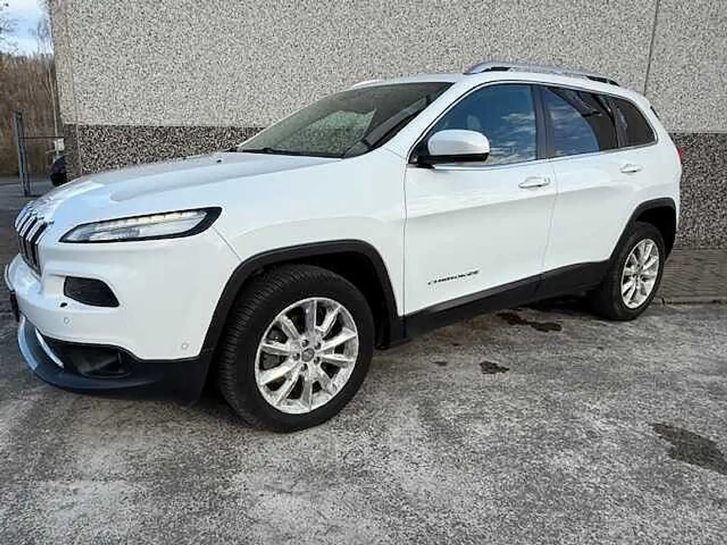Jeep Cherokee DIESEL 2.0 MJD 4WD Limited Blanc - 1