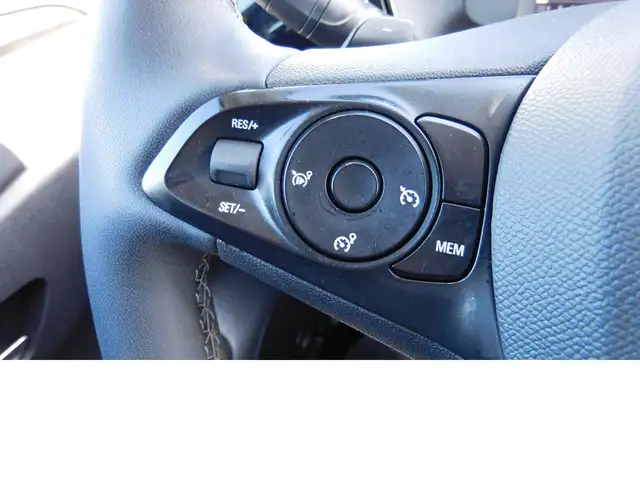 Opel Corsa view 24