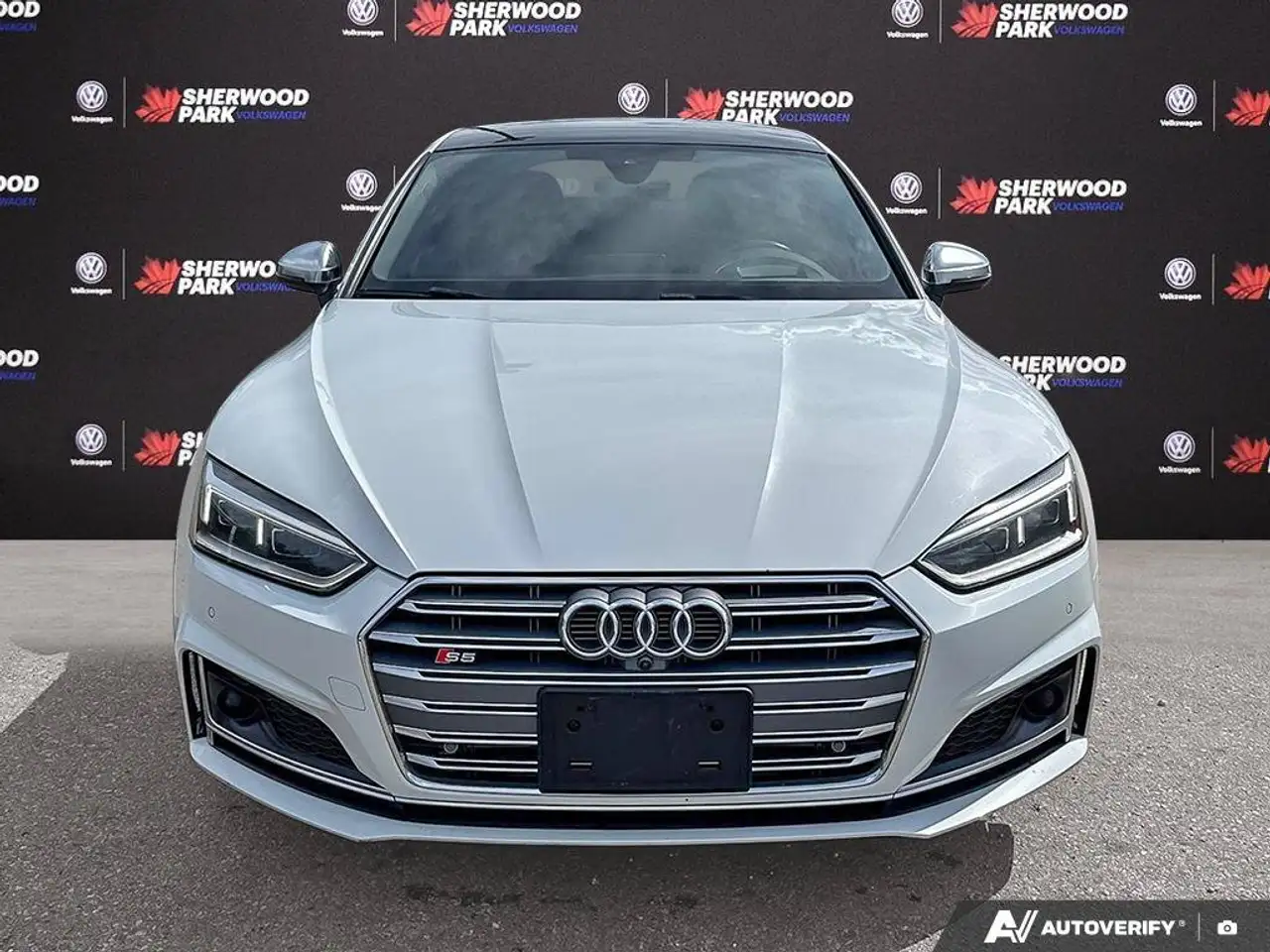 Audi S5 снимка Audi S5