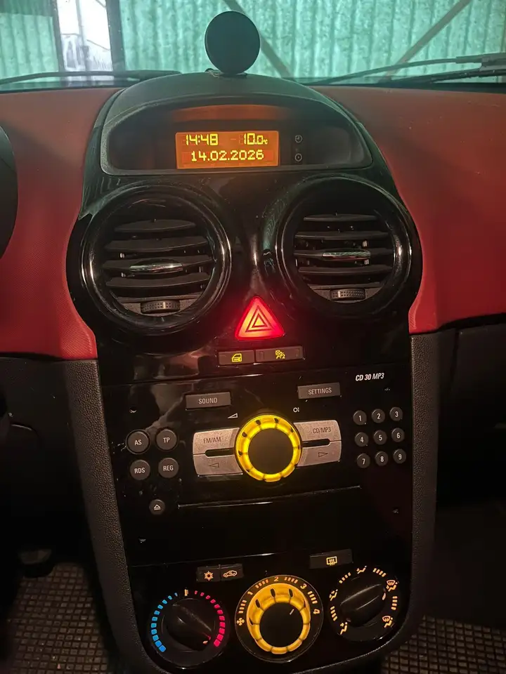 Opel Corsa 5p 1.3, foto 4