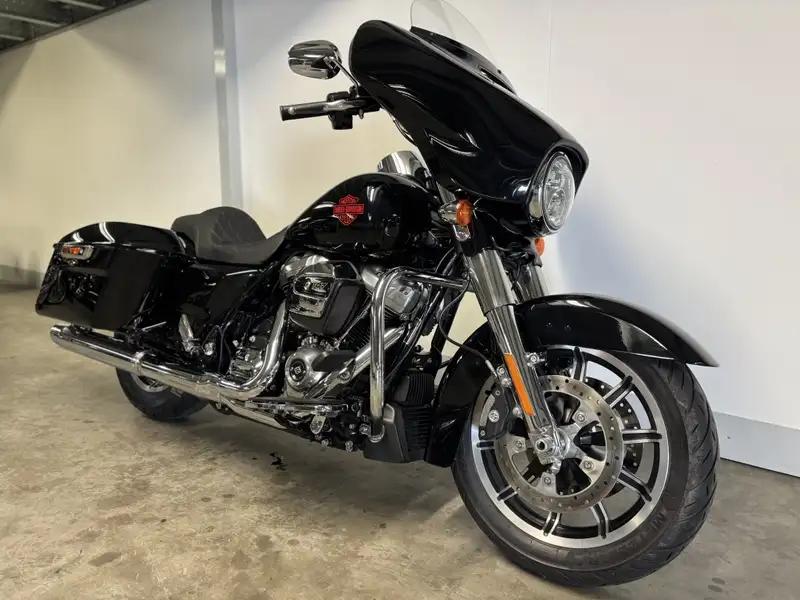 Harley-Davidson Electra Glide - foto 3