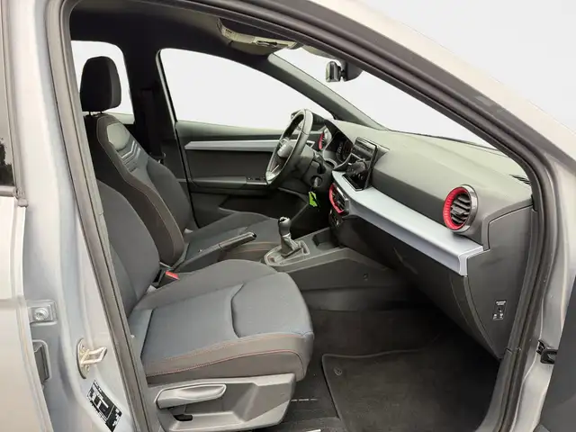 SEAT Ibiza view 13