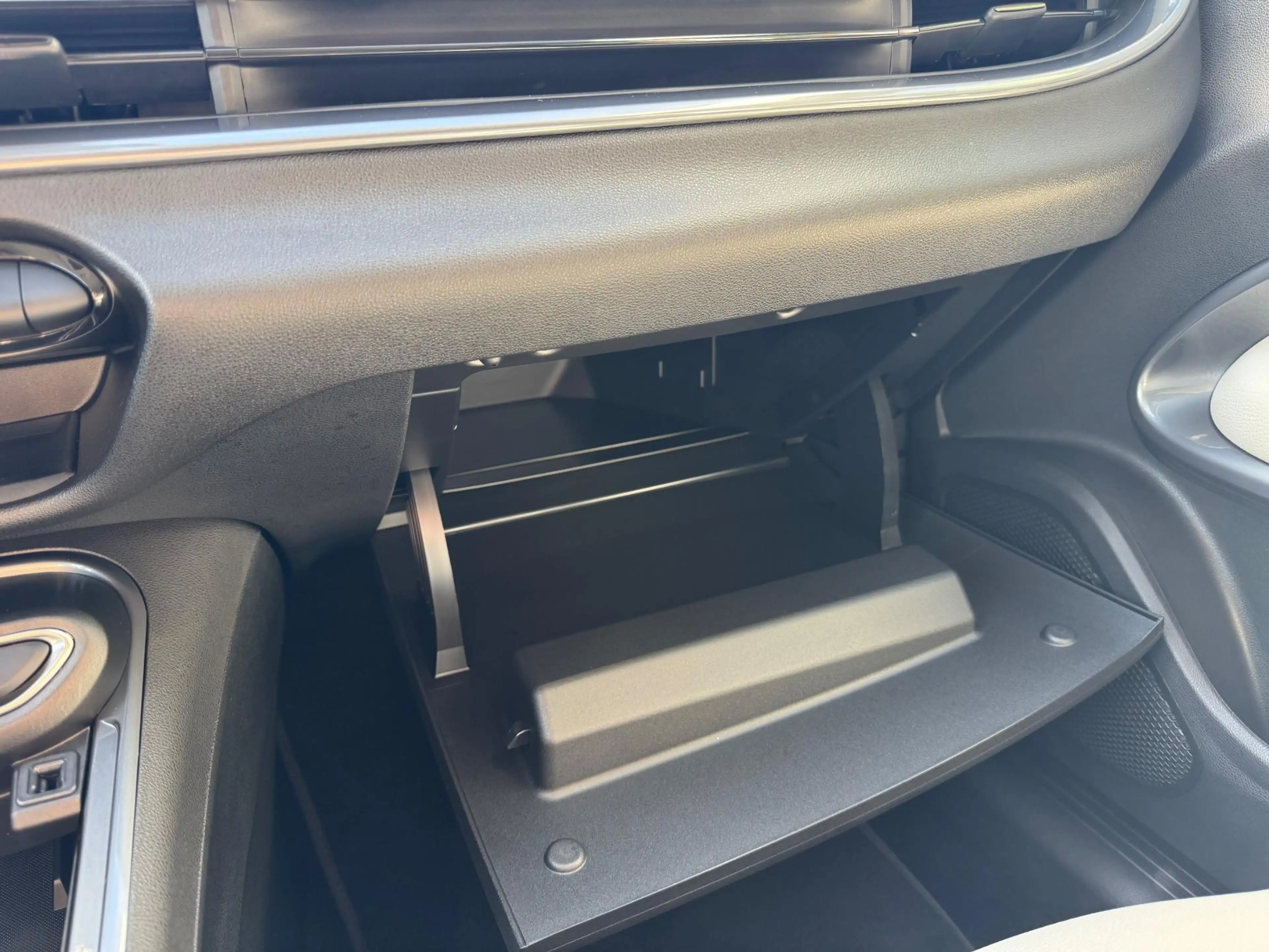 Fiat 600e La Prima 54 kWh | Lederen bekleding | Elektrische — photo 30
