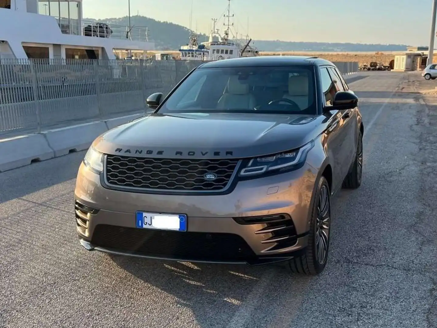 Land Rover Range Rover Velar Range Rover Velar 2.0 si4 HSE 250cv auto my19 Bronze - 1