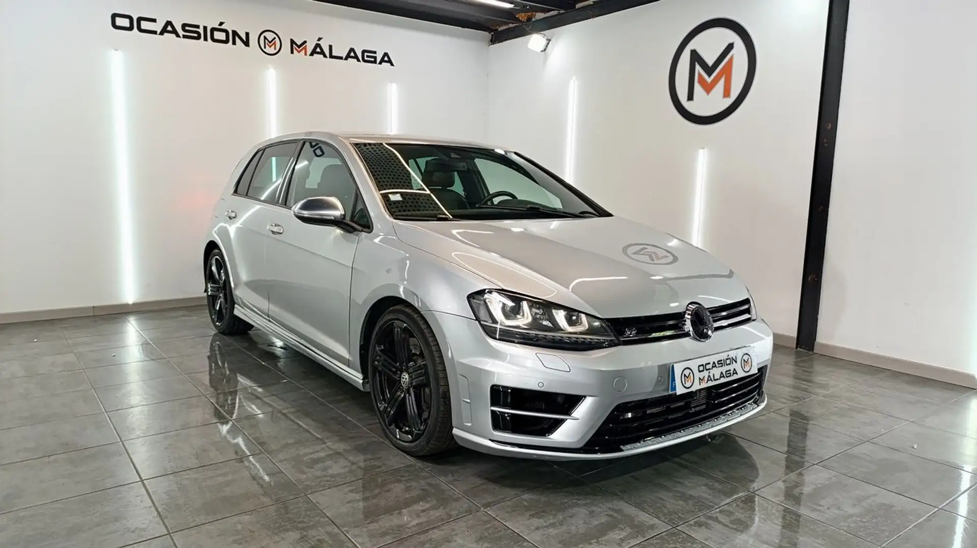 Volkswagen Golf R 2.0 TSI 300CV BMT 4Motion DSG - 1