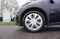 Toyota Aygo X 1.0 VVT-i MT 72pk Play Multi Media Parkeer Camera Zwart - thumbnail 4