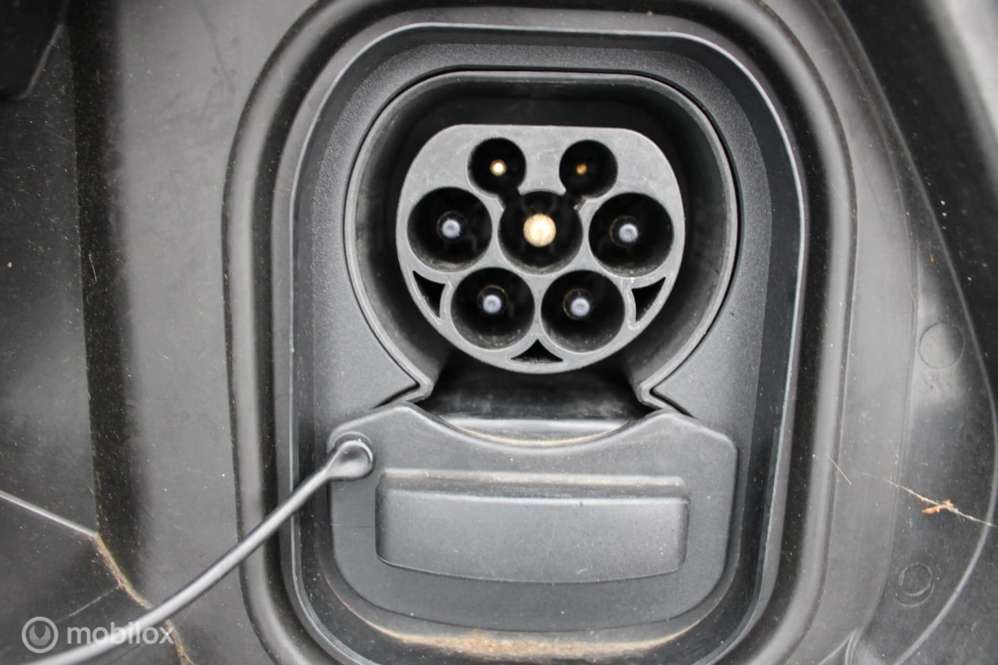 Peugeot e-208 EV Active Pack 50 kWh, Navi/app connect, Led verli — photo 15