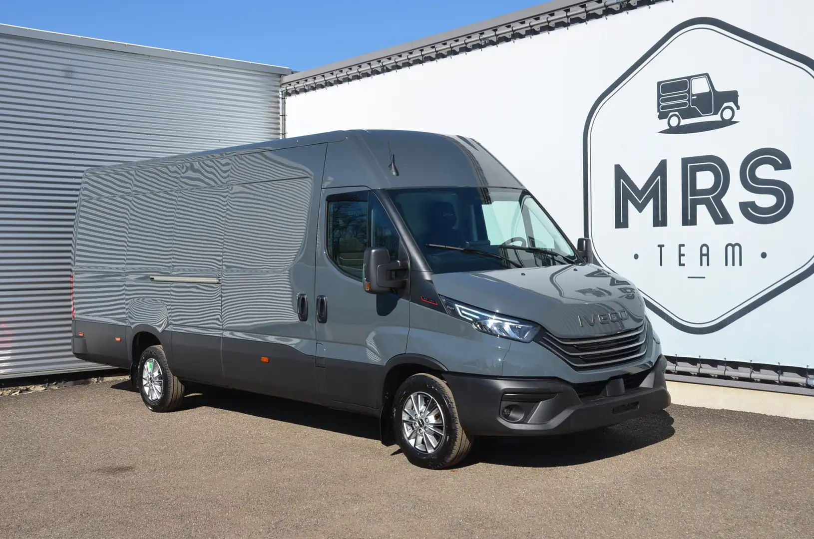 Iveco Daily 35S18- L4H2- Camera- ACC- Nieuw- 34700+BTW Gris - 1