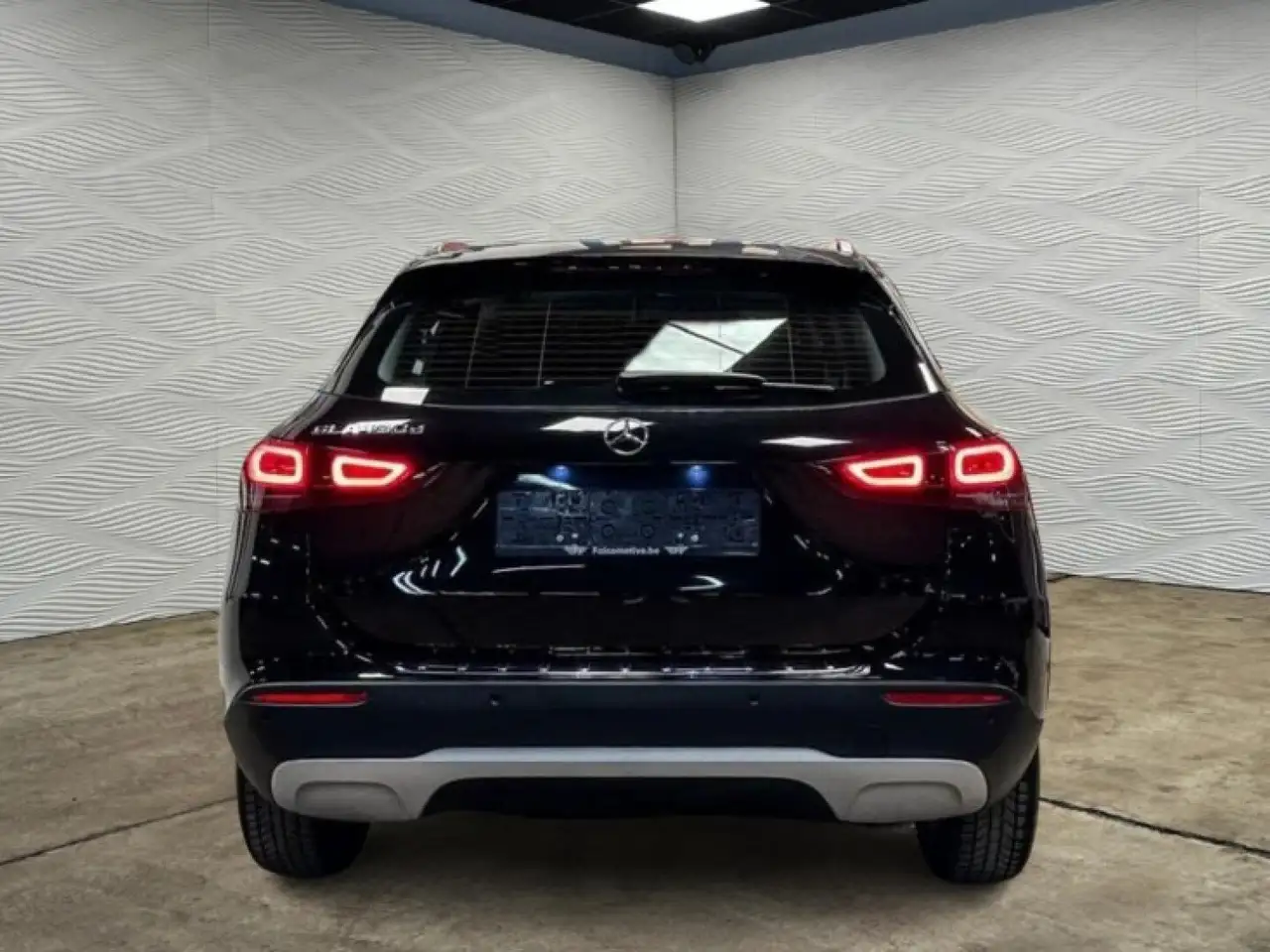 Mercedes-Benz GLA 180d*AUT*DAB-RADIO*CAMERA*ZETELVERW.*, миниатюра 3