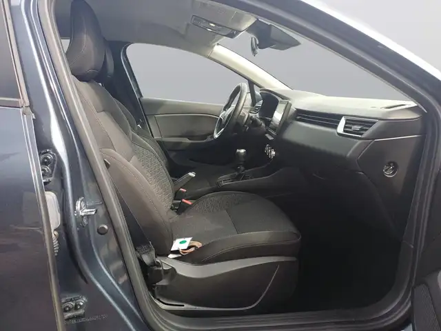 Renault Clio view 12