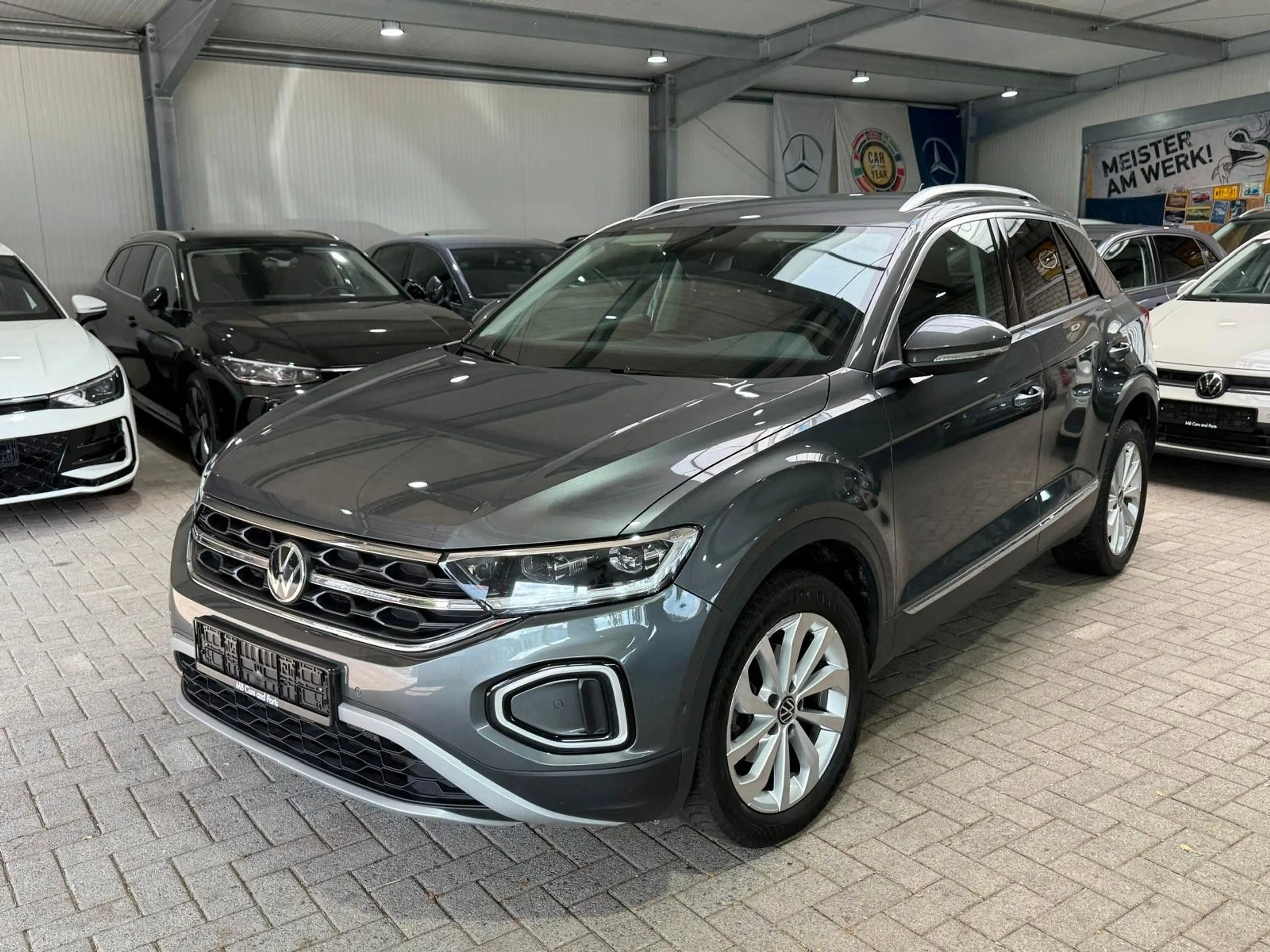 Volkswagen T-Roc 1.5 TSI Style ACC SHZ LED IQ-Light APP