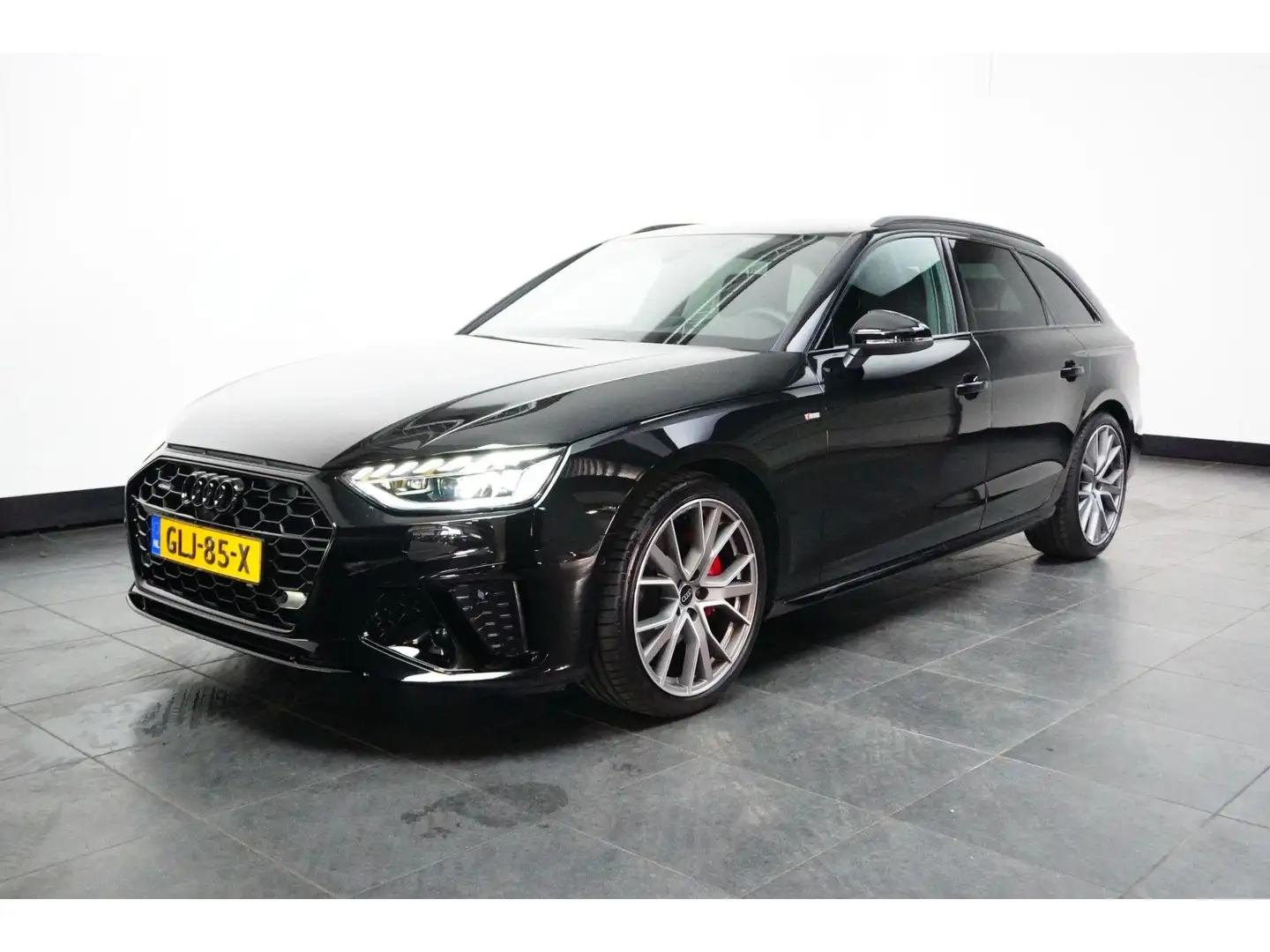 Audi A4 Avant 40 TFSI quattro S edition Competition | Assi Noir - 1