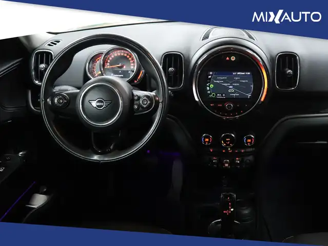 Mini Countryman view 11