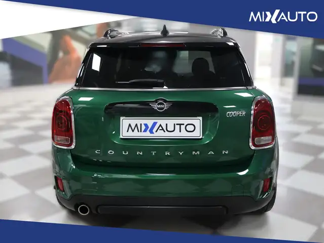 Mini Countryman view 4
