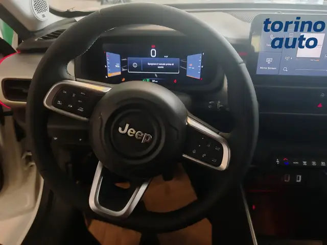 Jeep Avenger view 10