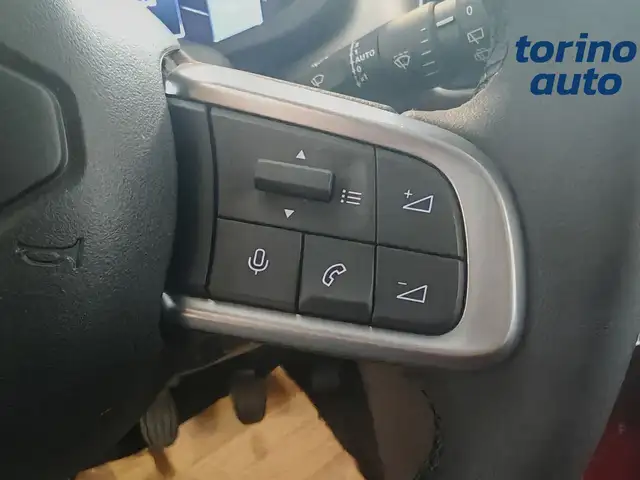 Jeep Avenger view 13
