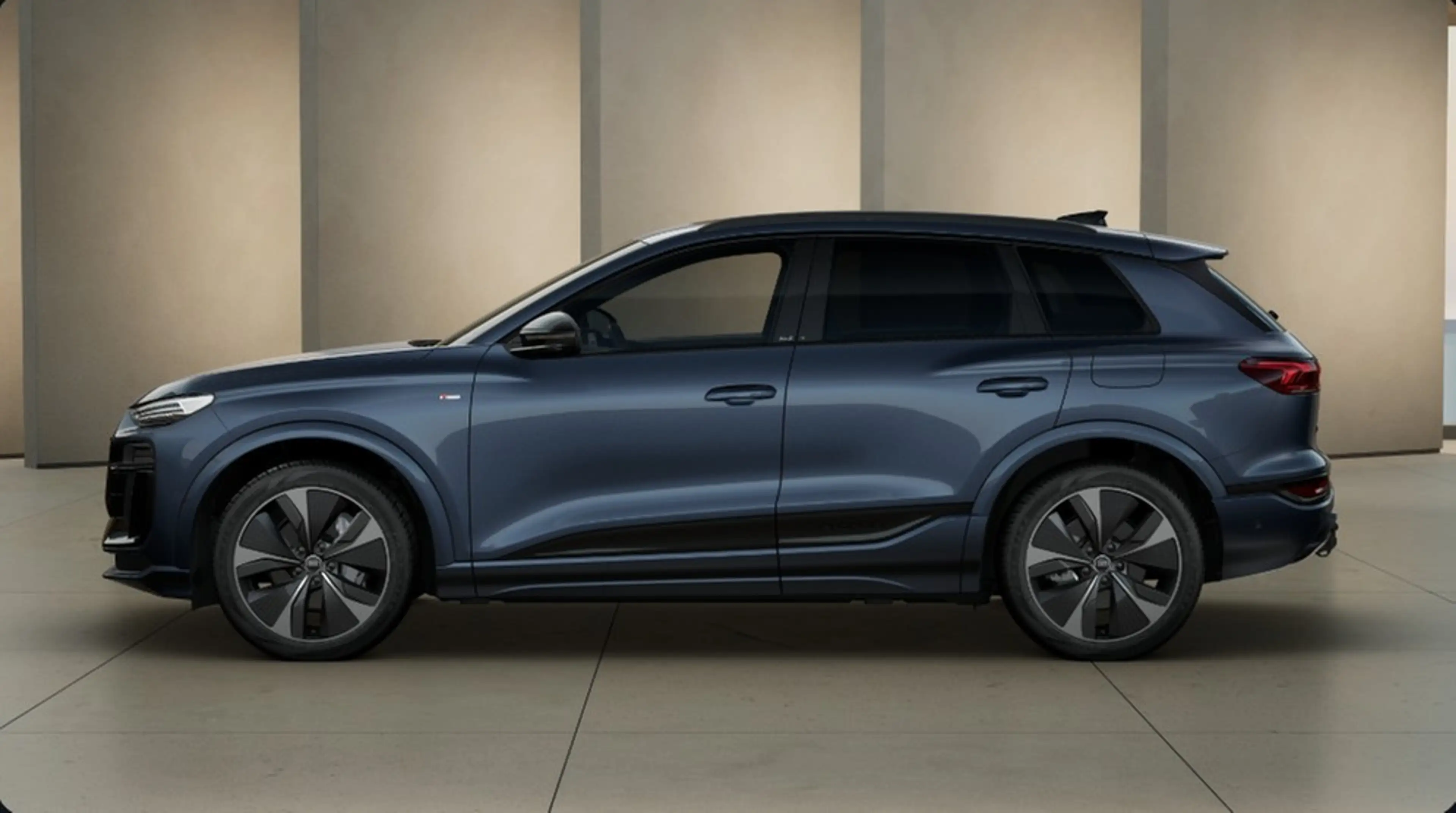 Audi e-tron quattro 315 kW AHK, Pano, Tech pro — photo 3