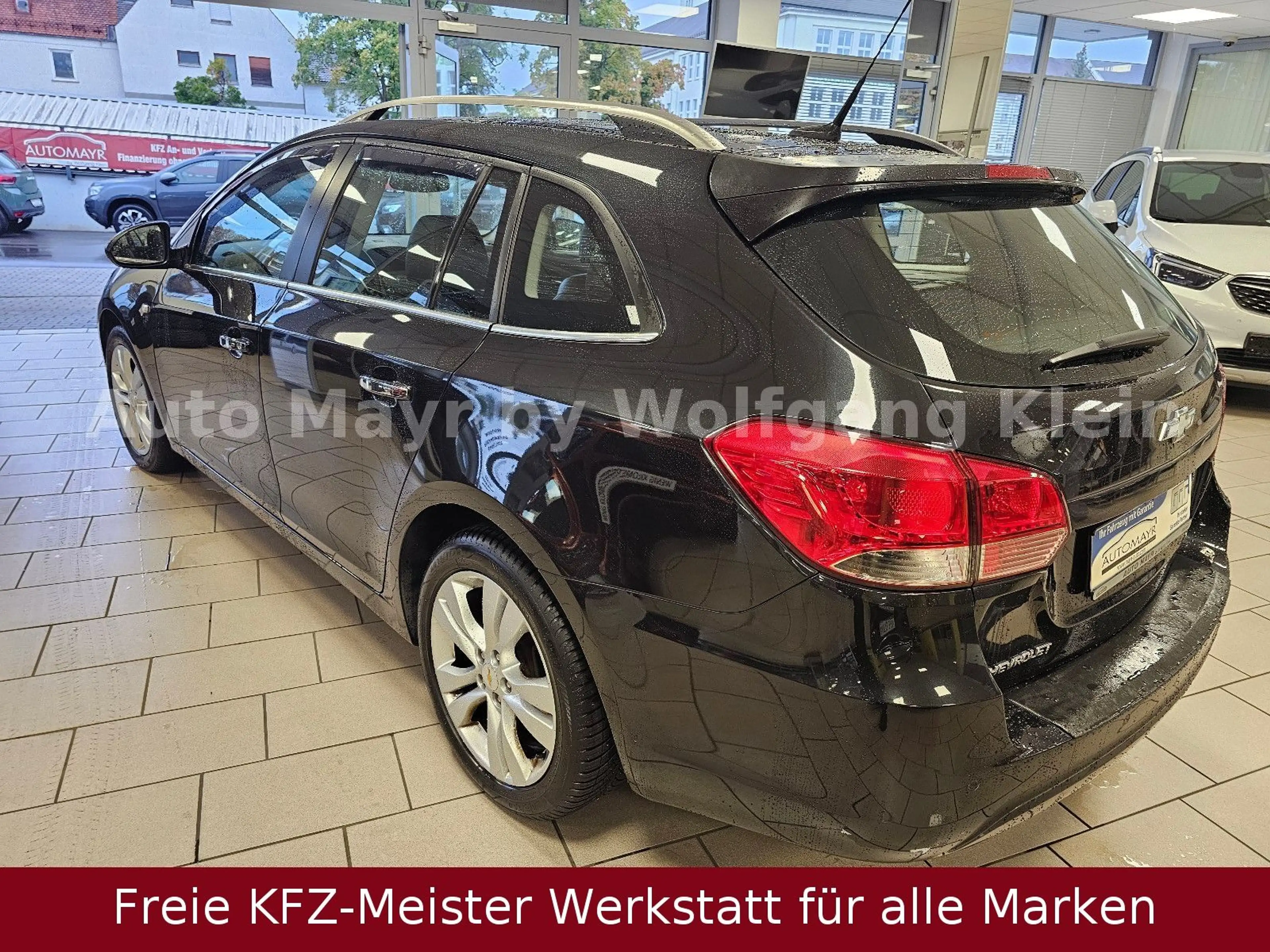 Chevrolet Cruze Station Wagon 1.4 LTZ Leder Navi 1.Hd. — photo 10