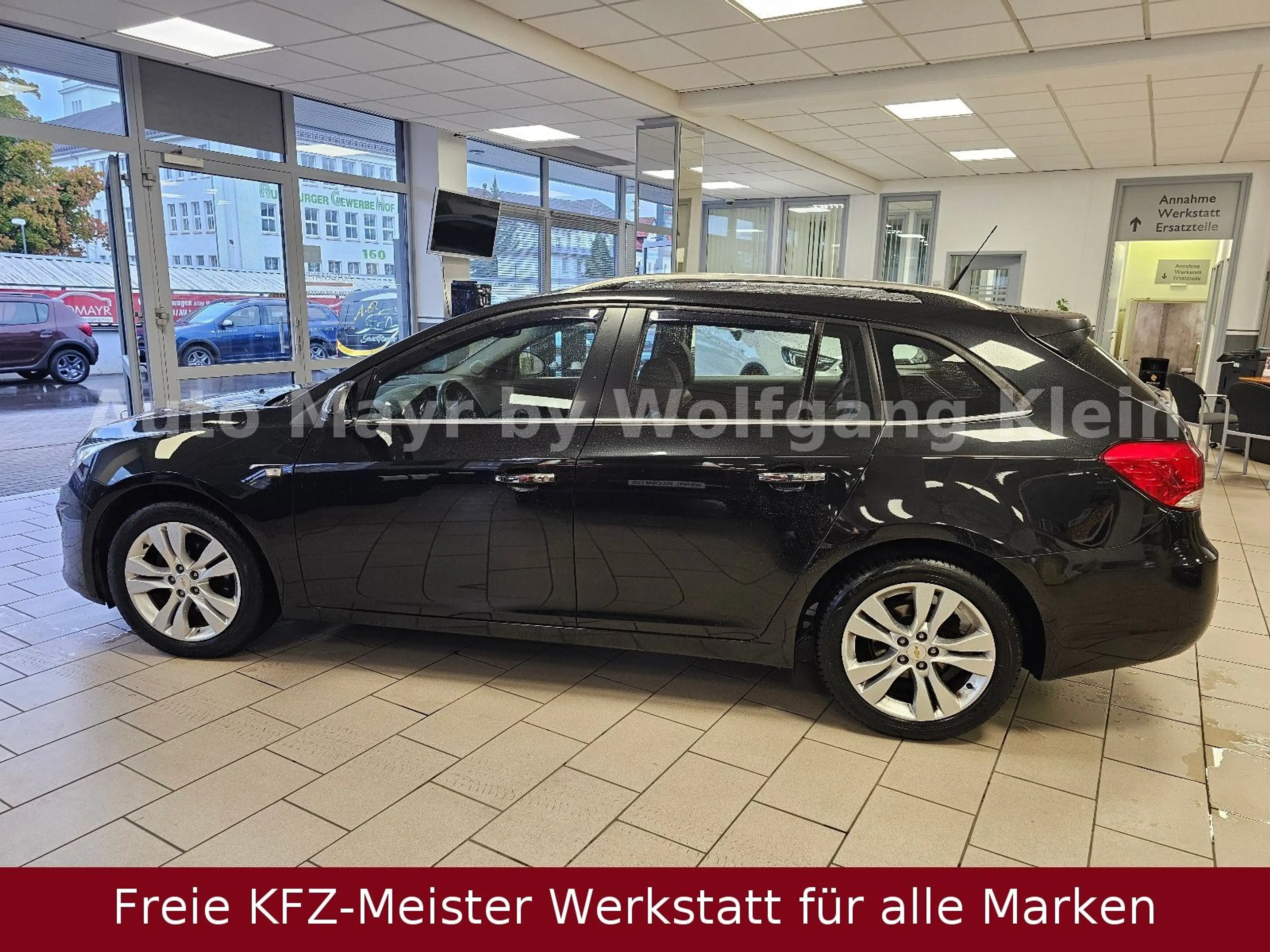 Chevrolet Cruze Station Wagon 1.4 LTZ Leder Navi 1.Hd. — photo 12