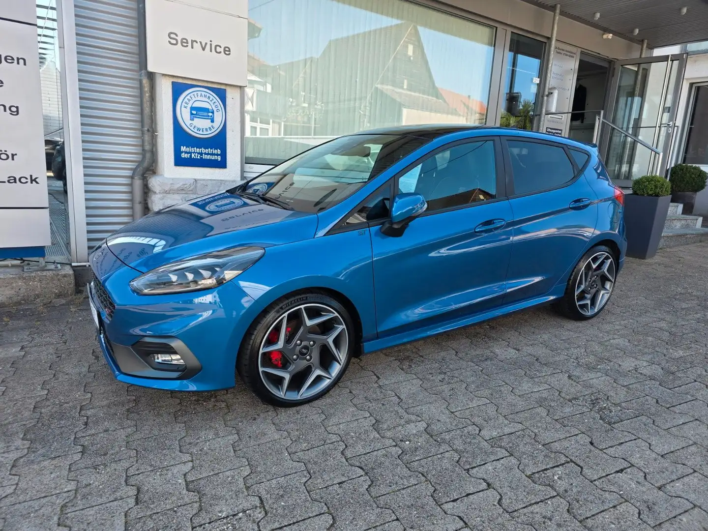 Ford Fiesta ST mit LEDER EXKLUSIV-PAKET Bleu - 2