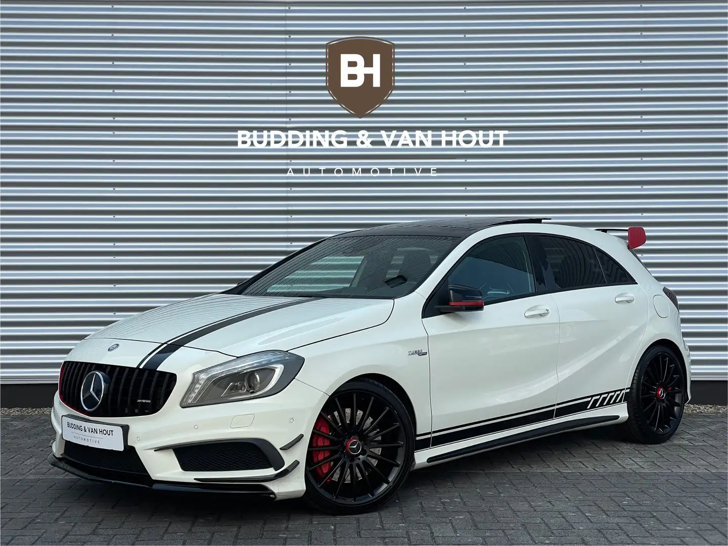 Mercedes-Benz A 45 AMG AMG 45 Edition 1 4MATIC Pano Schaal Harman Kardon Bianco - 1