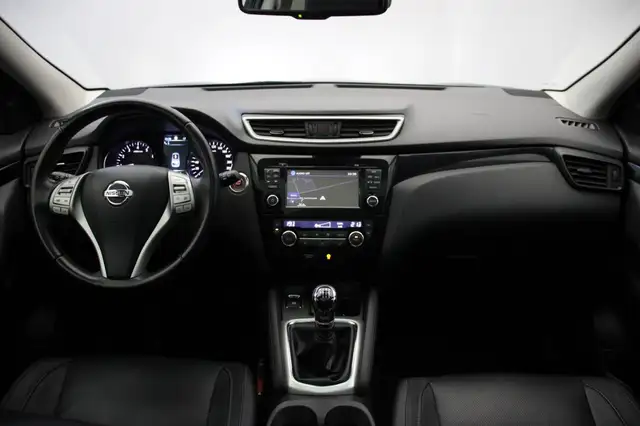 Nissan Qashqai view 2