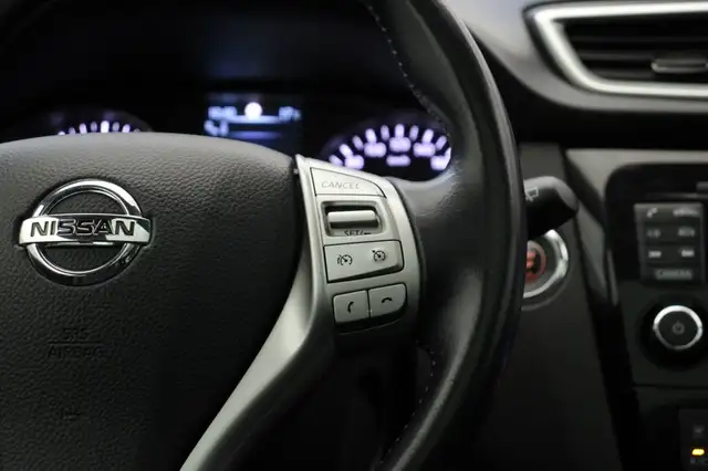 Nissan Qashqai view 24