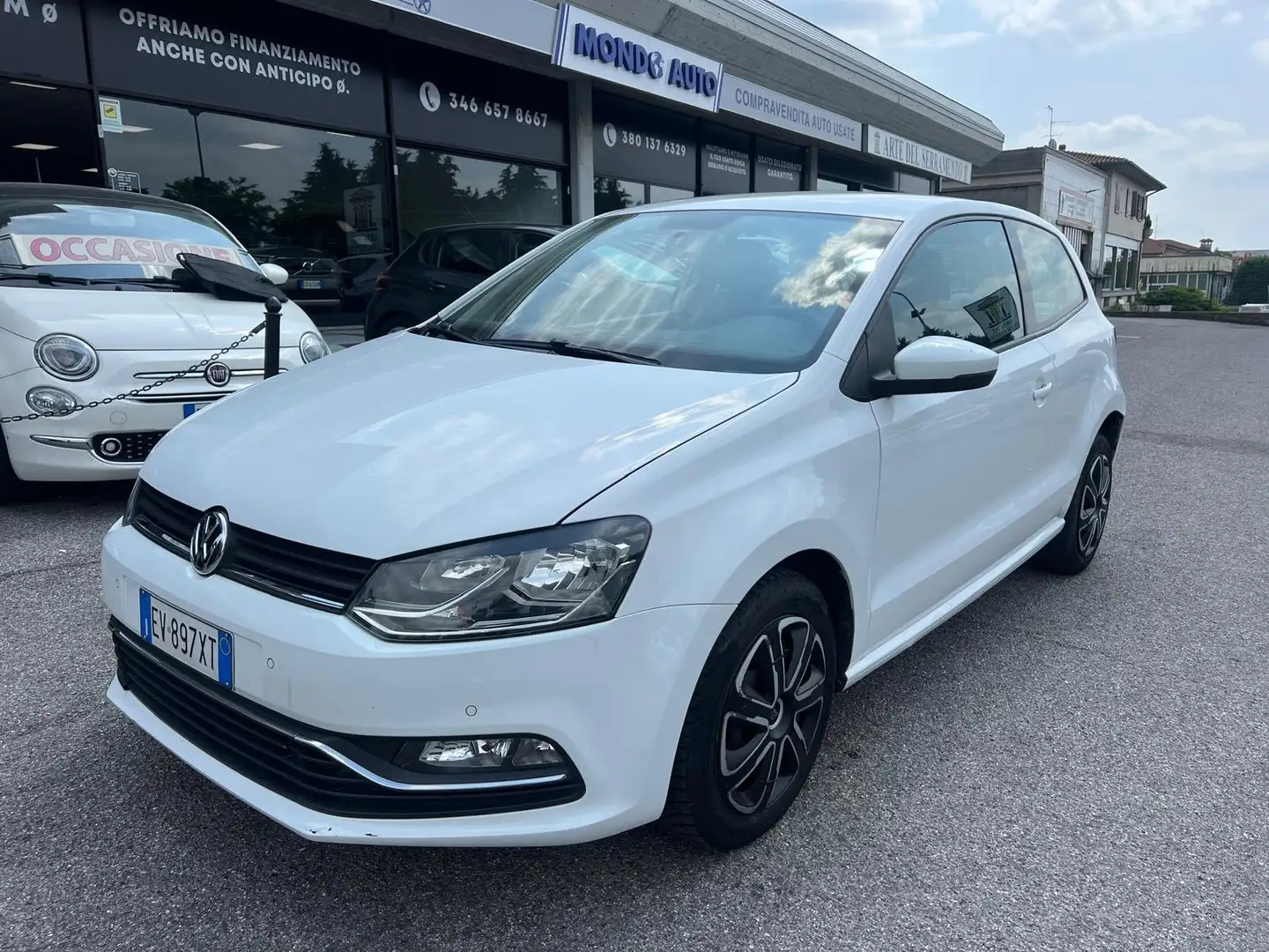 Volkswagen Polo 3p 1.4 tdi Comfortline 75cv E6 Weiß - 1
