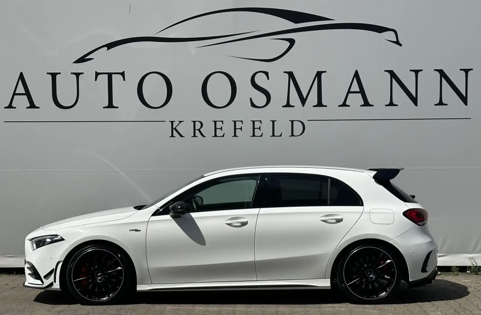 Mercedes-Benz A 35 AMG 4M Speedshift DCT 7G   AMGSportsitze Weiß - 2