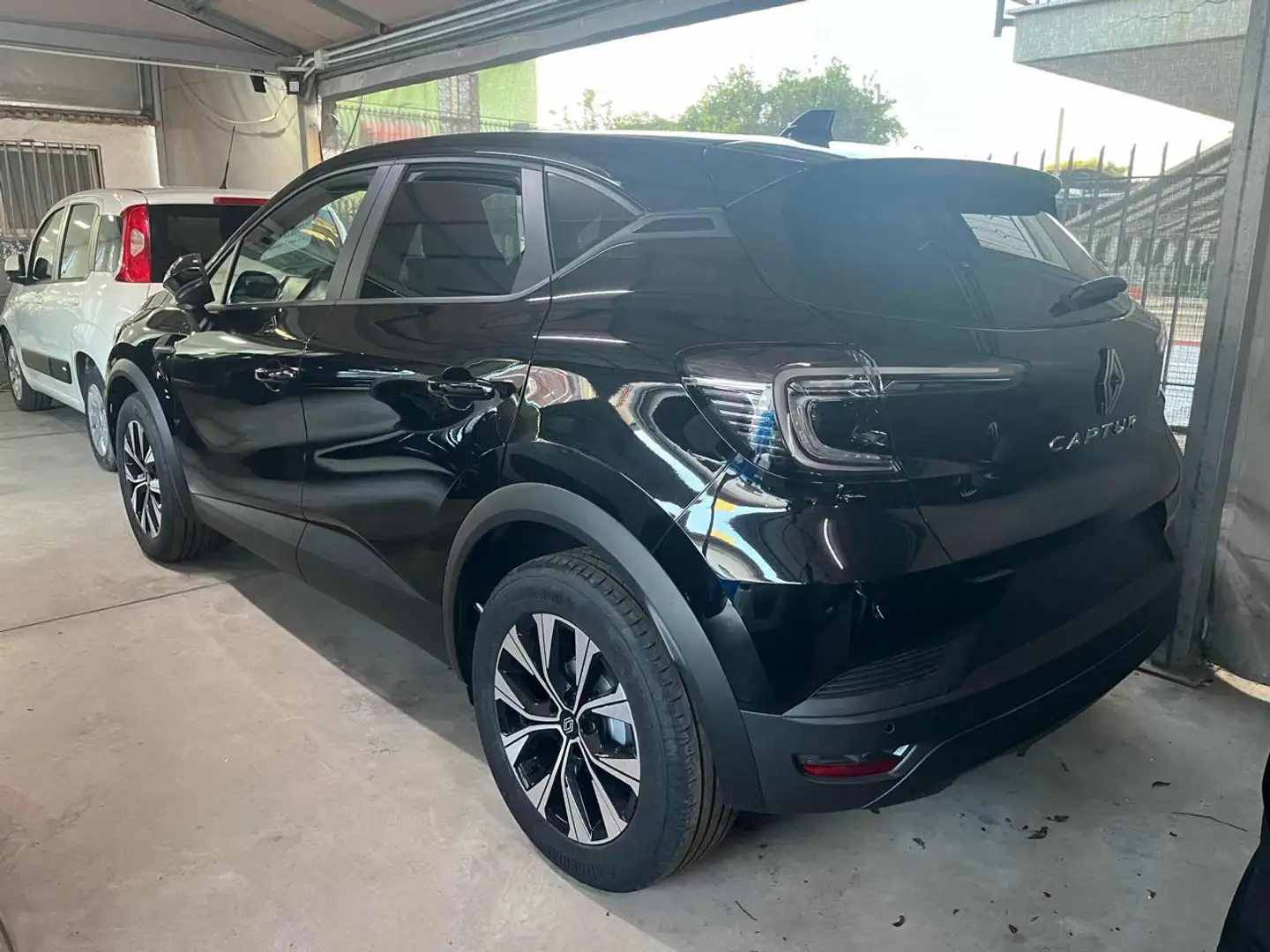 Renault Captur EVOLUTION + LEGA + PACK COMFORT 1.0 GPL 100CV - 2
