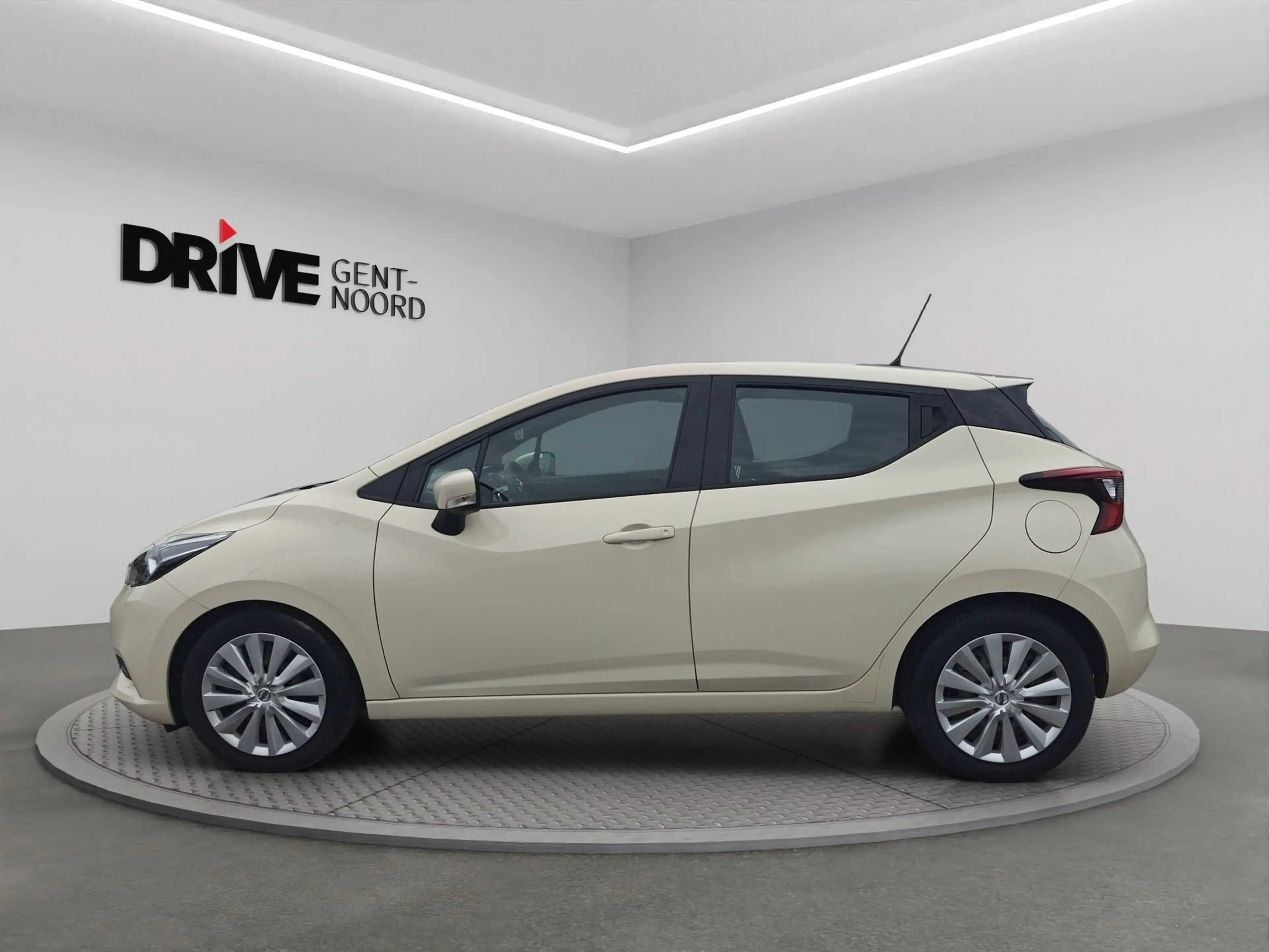 Nissan Micra IG-T Acenta — photo 2