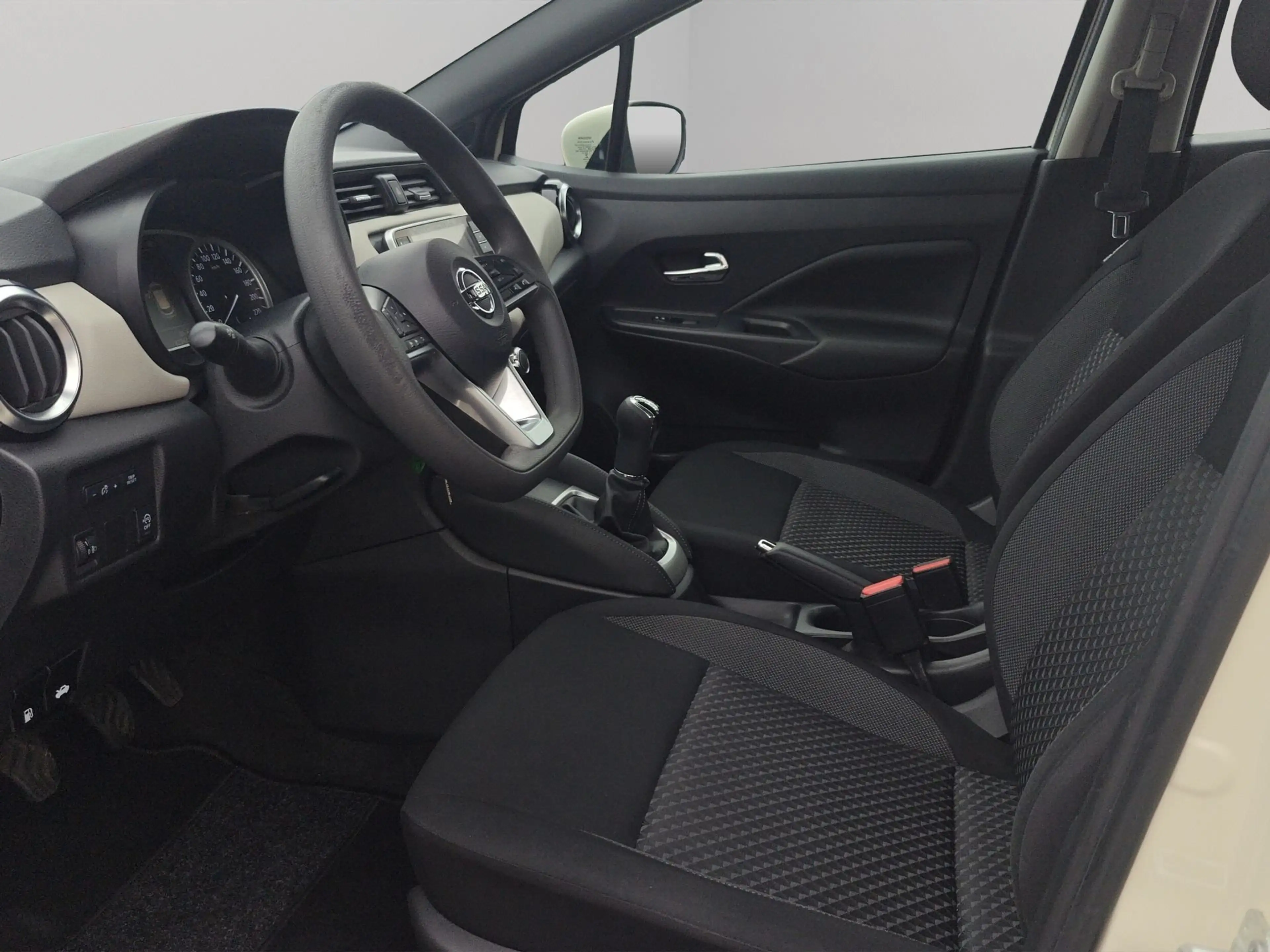 Nissan Micra IG-T Acenta — photo 9