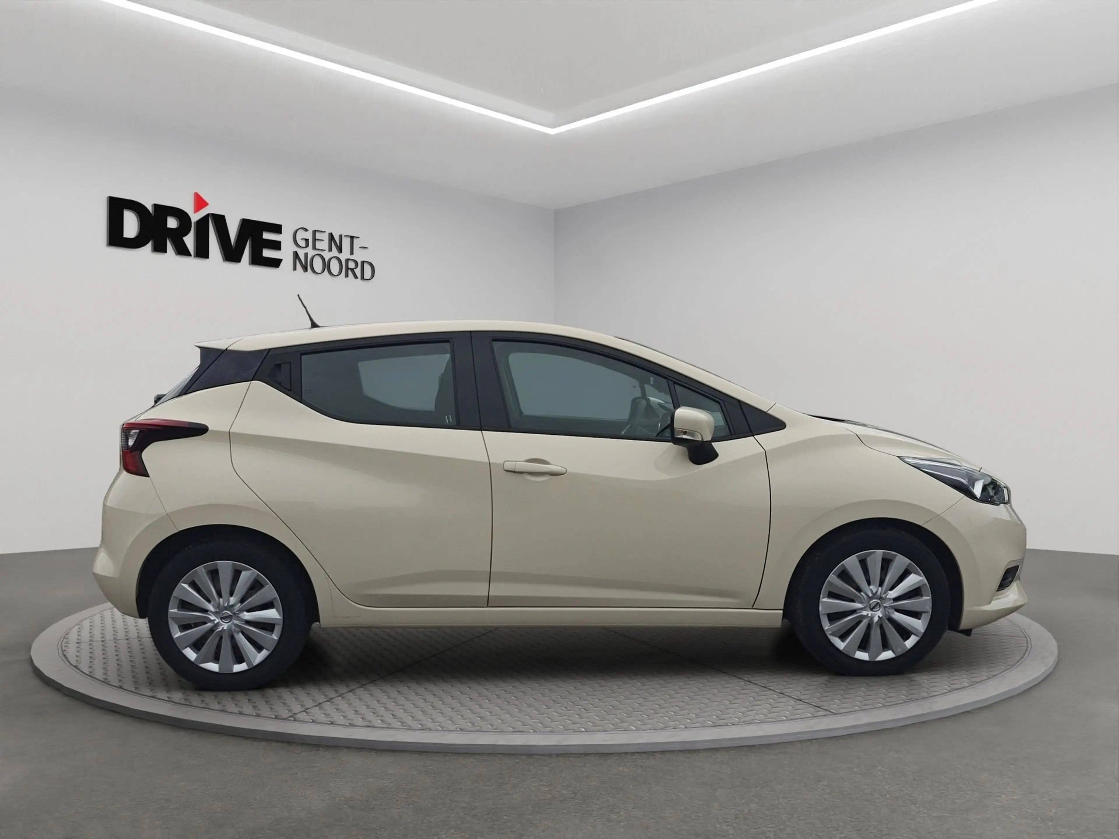 Nissan Micra IG-T Acenta — photo 6