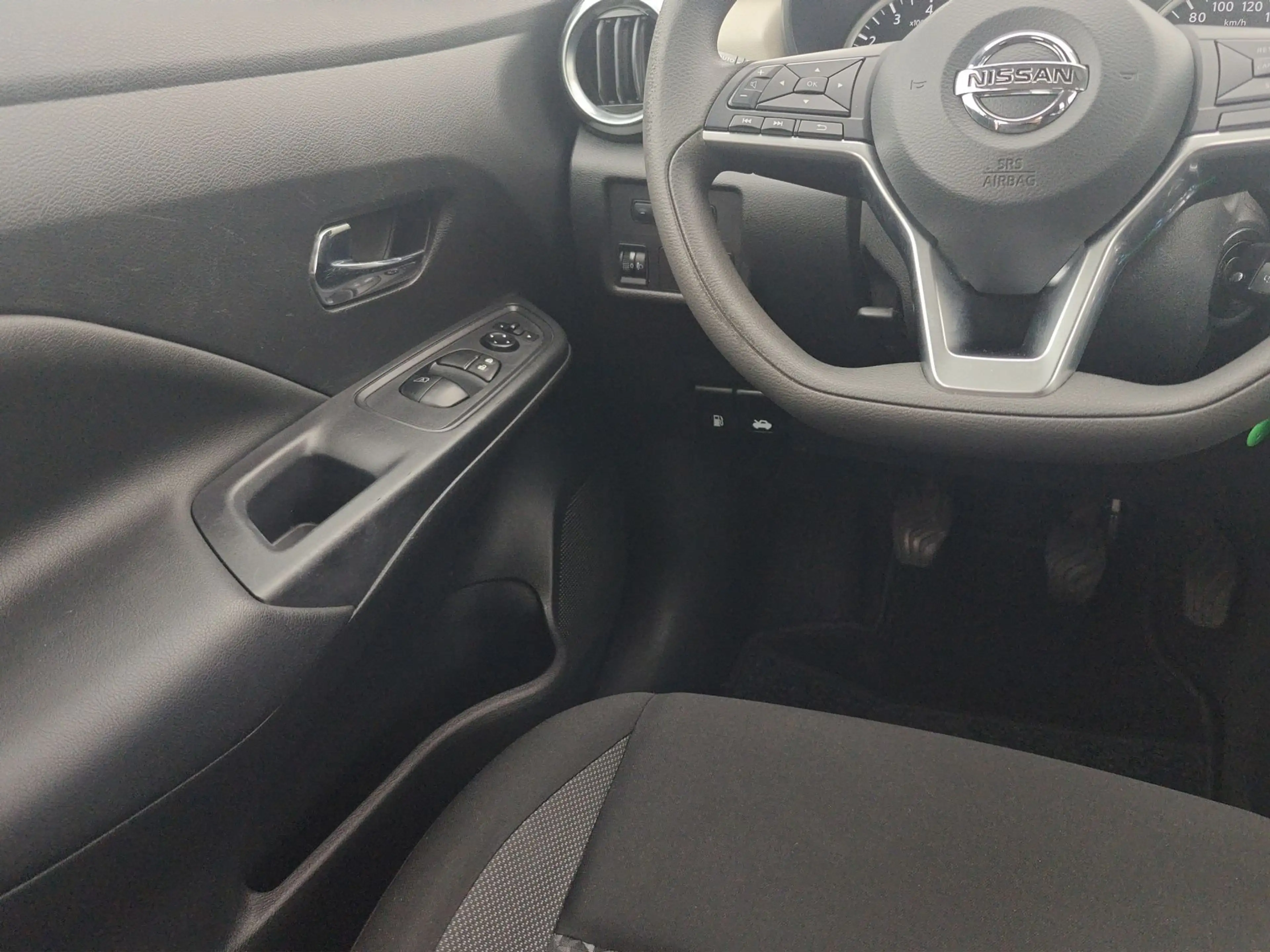 Nissan Micra IG-T Acenta — photo 11
