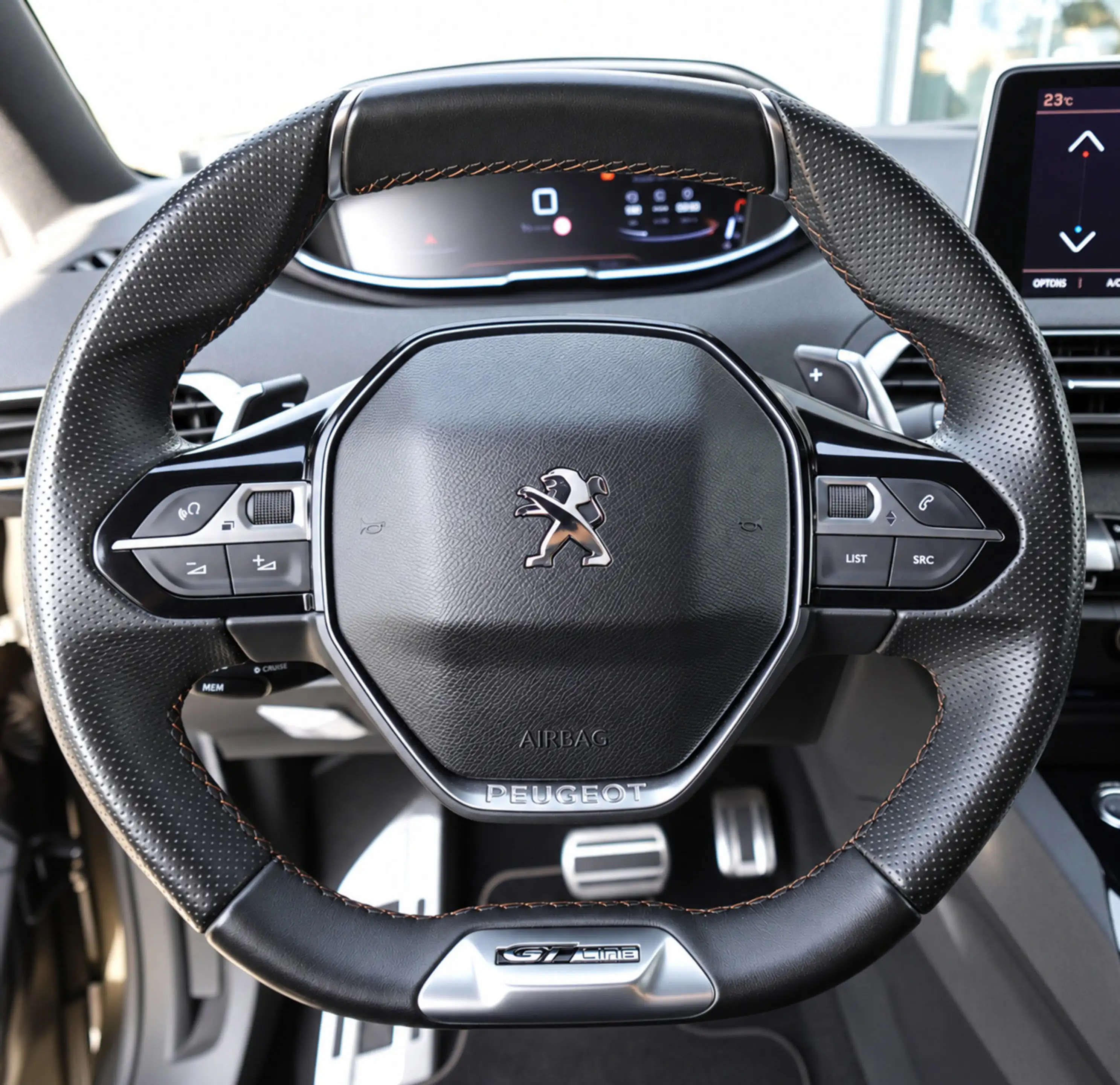 Peugeot 3008 GT 1.2 PureTech Allure PANO CAM NAVI VOL — photo 8