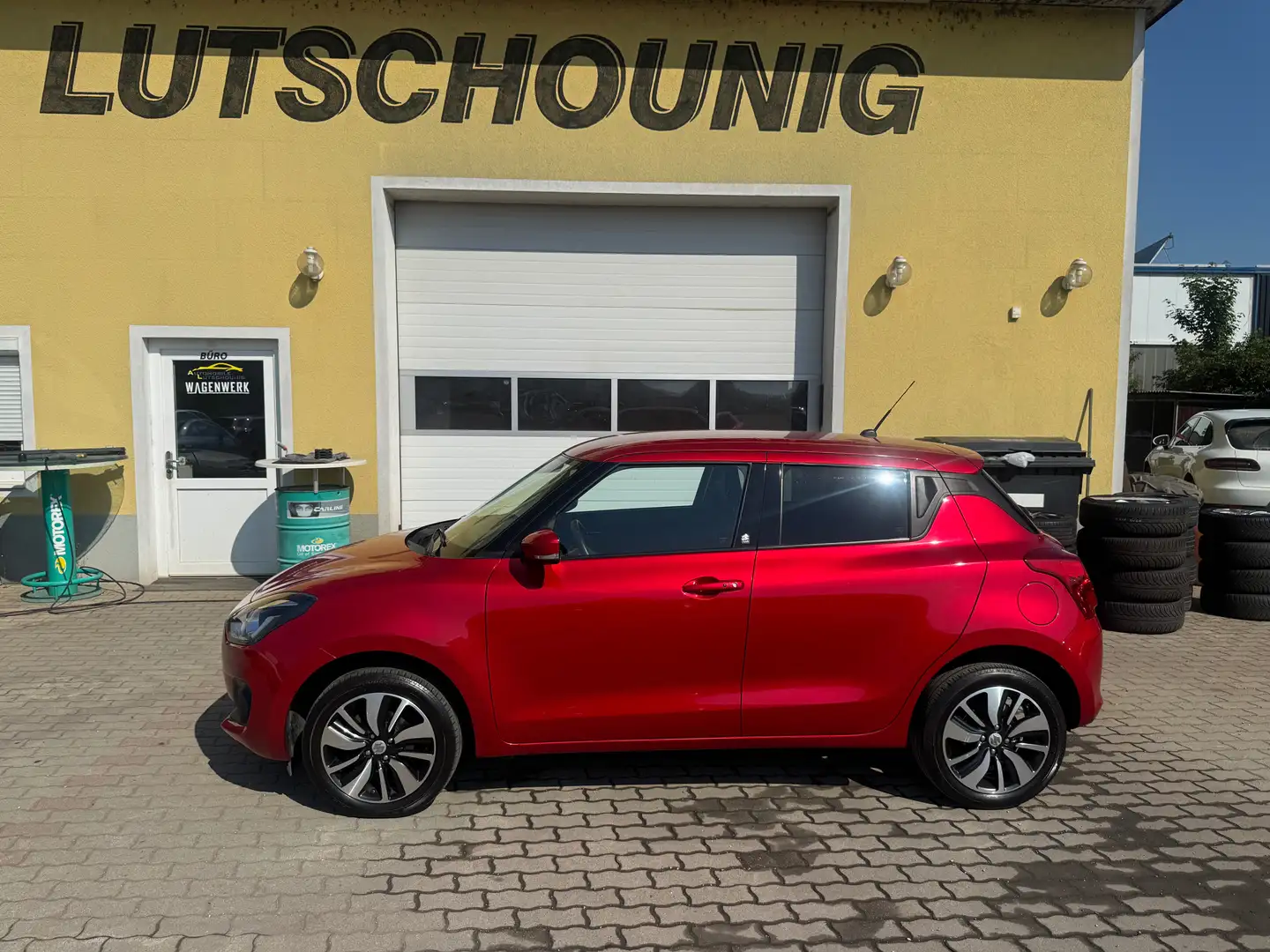 Suzuki Swift 1,2 DualJet Hybrid Allgrip Flash Rot - 2