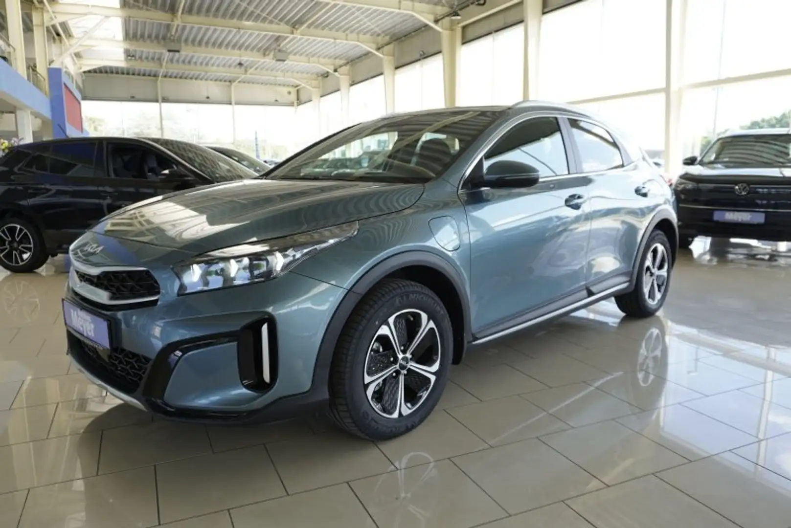 Kia XCeed 1.6GDI Plug-in Hybrid ACC/Kamera/Keyless/Winterp. Grey - 1