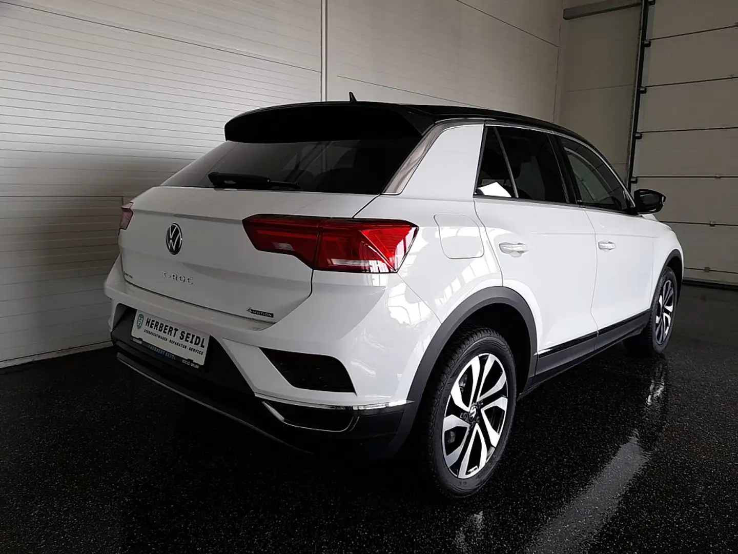 Volkswagen T-Roc ACTIVE 4x4 2,0 TDI DSG *LED MIT FERNLICHTASSIST... Белый - 2