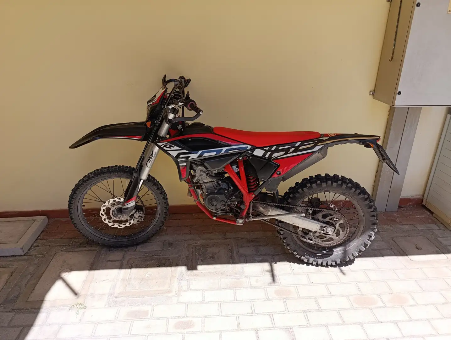 Beta RR 125 Negru - 2